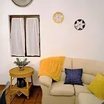 Predio Do Castelo Vakantiehuis Caloura