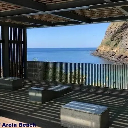Predio Do Castelo Ferienhaus Caloura