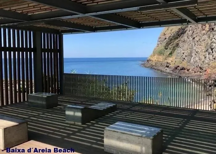 Predio Do Castelo Vakantiehuis Caloura