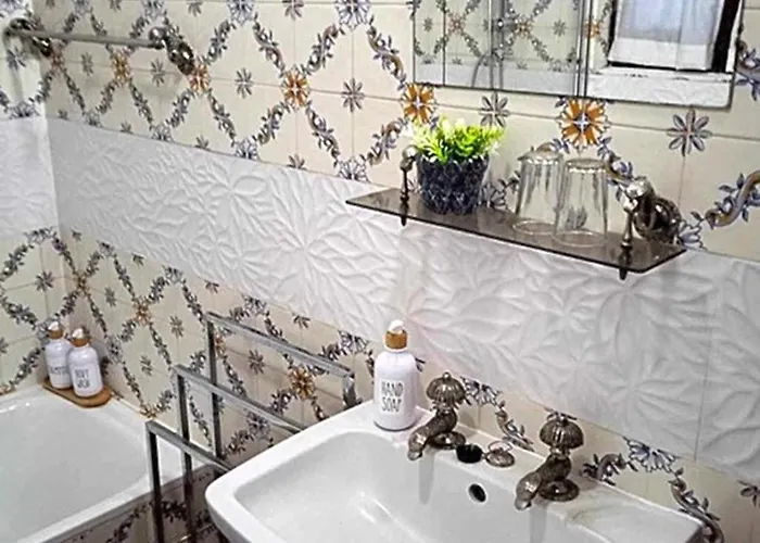 Predio Do Castelo Holiday home *